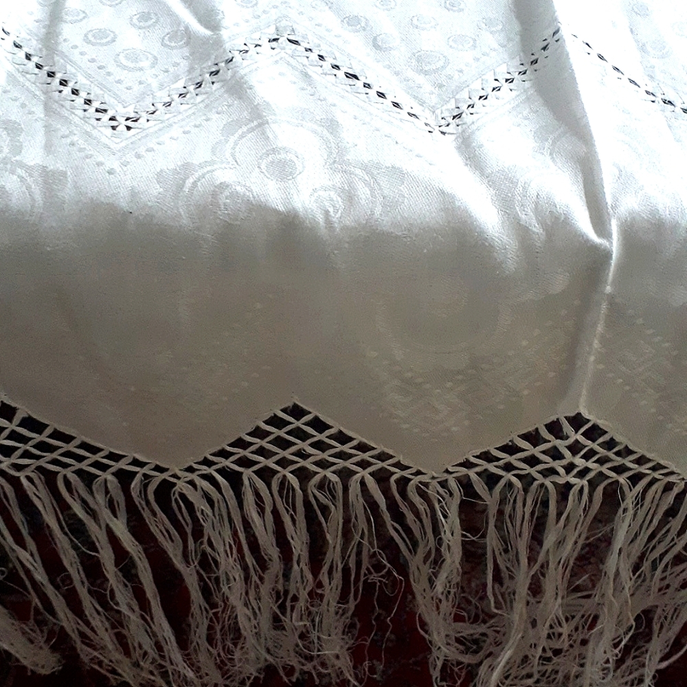 Belgian linen runner